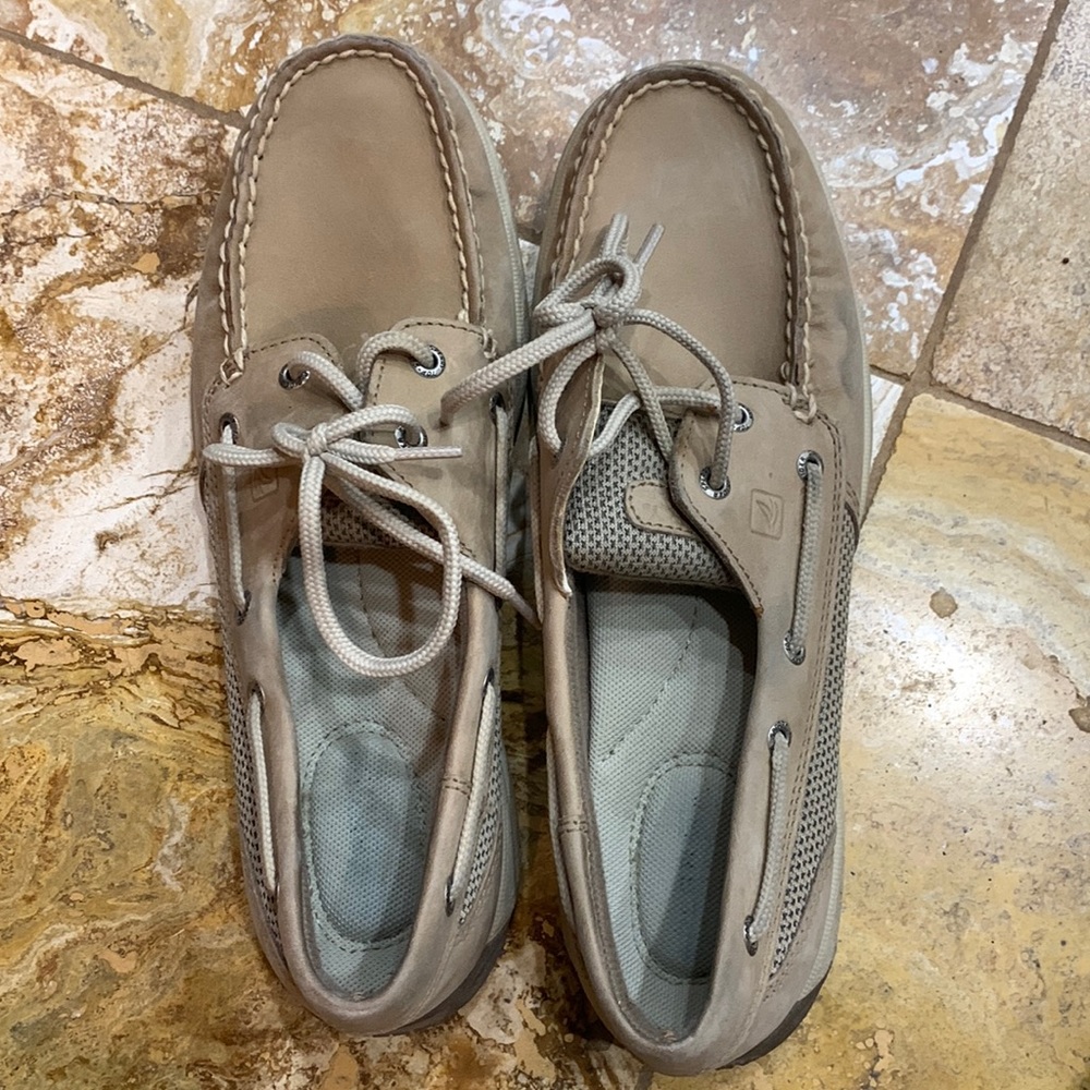 Sperry Topsiders Size 8M